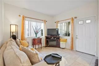 Photo #3: PW25214785 Listing 