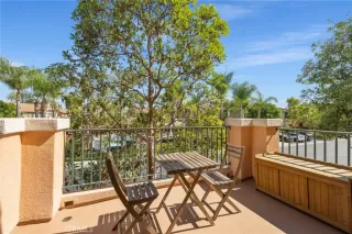 Photo #5: PW25215005 Listing