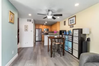 Photo #6: PW25215401 Listing 