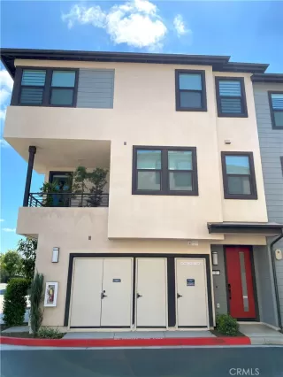 Photo #1: PW25218080 Listing