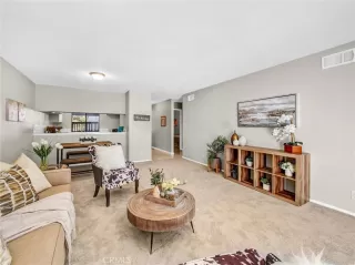 Photo #2: PW25218133 Listing 