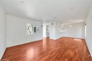 Photo #4: PW25218444 Listing 