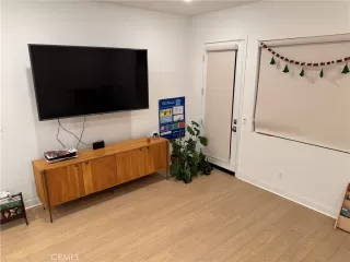 Photo #5: PW25219029 Listing