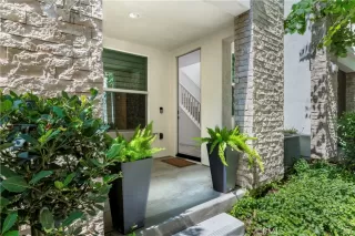 Photo #1: PW25219056 Listing