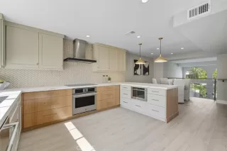 Photo #1: PW25219182 Listing 