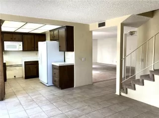 Photo #4: PW25219187 Listing 