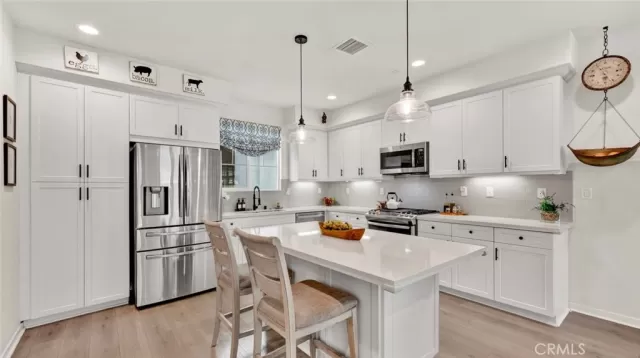 MLS: PW25220197 Condo For Sale