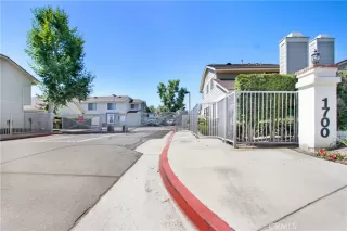 Photo #4: PW25220458 Listing