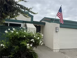 Photo #1: PW25221918 Listing 