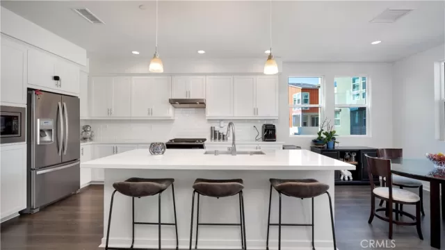 MLS: PW25222092 Condo For Sale