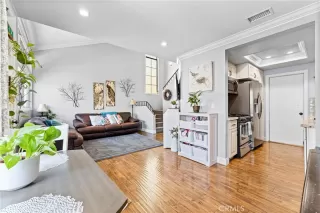 Photo #3: PW25223386 Listing