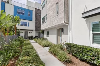 Photo #1: PW25223985 Listing 