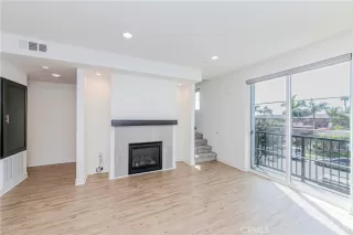 Photo #2: PW25224567 Listing 