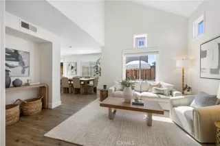 Photo #2: PW25225107 Listing