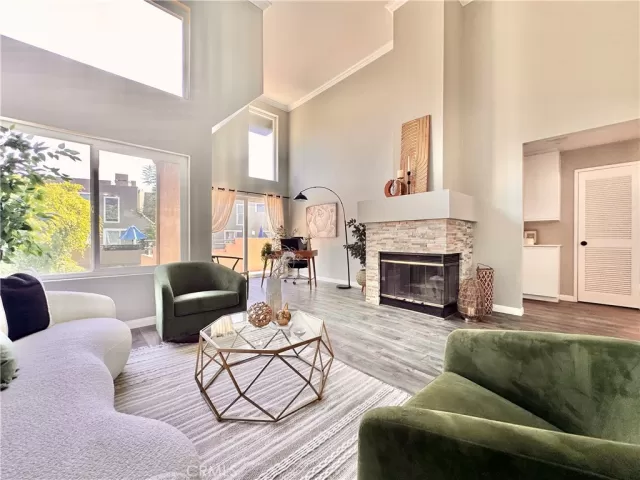 MLS: PW25225931 Condo For Sale