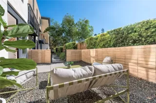 Photo #1: PW25227403 Listing