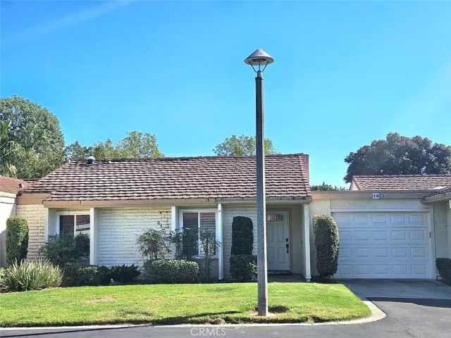 MLS: PW25227590 Condo For Sale