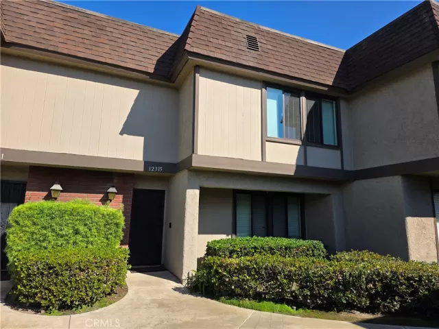 MLS: PW25228183 Condo For Sale