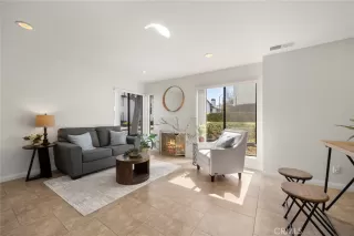 Photo #6: PW25230501 Listing