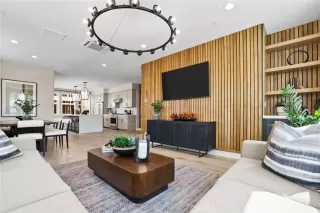 Photo #1: PW25231427 Listing 