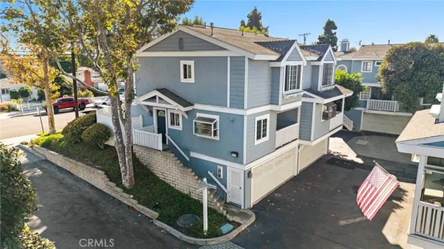 MLS: PW25231649 Condo For Sale