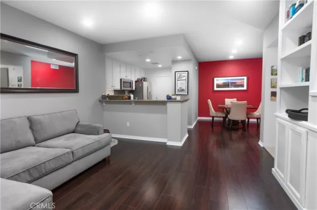 MLS: PW25231951 Condo For Sale