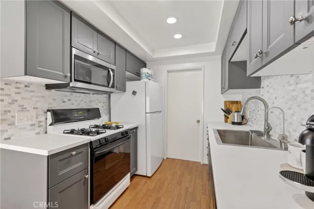 MLS: PW25232439 Condo For Sale