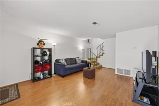 Photo #3: PW25232439 Listing 