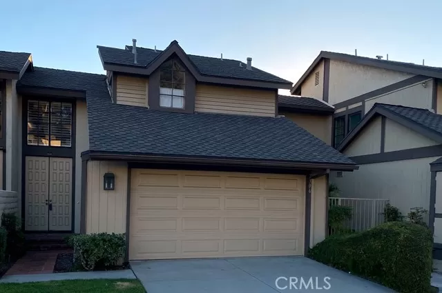 MLS: PW25233336 Condo For Sale