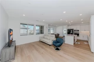 Photo #4: PW25238173 Listing