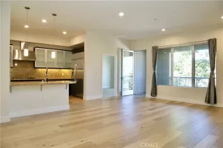 More Details about MLS # PW25238420 : 21 GRAMERCY