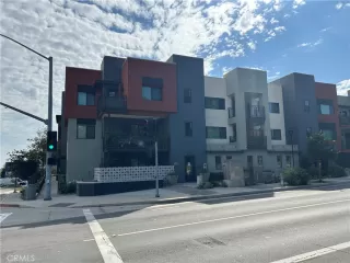 More Details about MLS # PW25238698 : 400 W CENTRAL 304