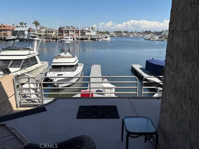 MLS: PW25239320 Condo For Sale