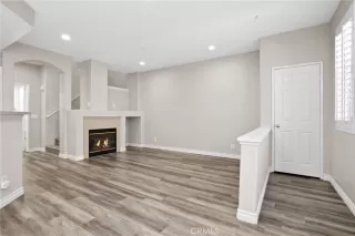 Photo #2: PW25240443 Listing 