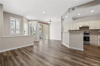 Photo #4: PW25240443 Listing 