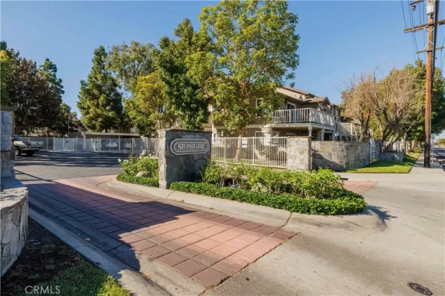 MLS: PW25240798 Condo For Sale