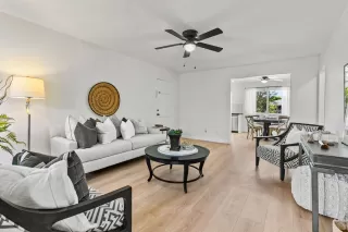 Photo #4: PW25241032 Listing