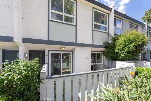 MLS: PW25241149 Condo For Sale