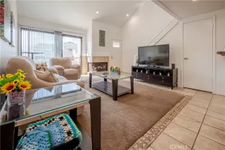 Photo #2: PW25243836 Listing 