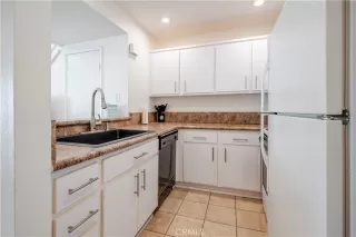 Photo #3: PW25243836 Listing 