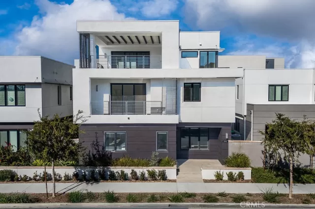 MLS: PW25245738 Condo For Sale