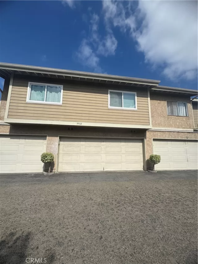 MLS: PW25247335 Condo For Sale