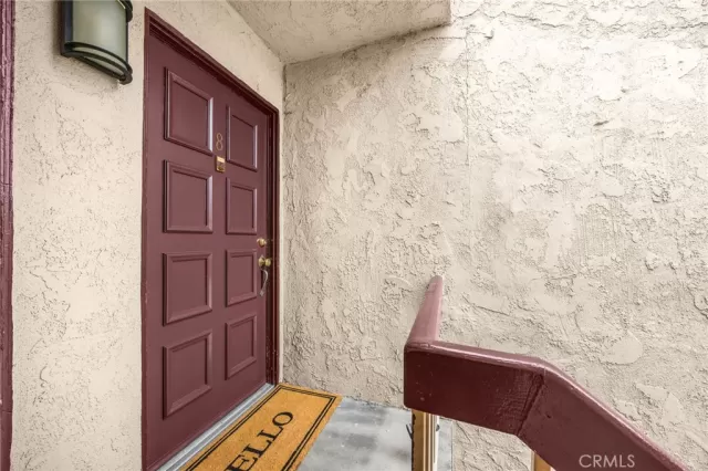 MLS: PW25248840 Condo For Sale