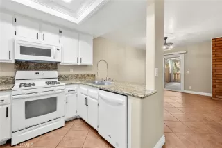 Photo #5: PW25249401 Listing 