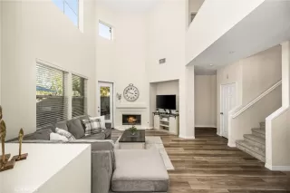 Photo #4: PW25250396 Listing 