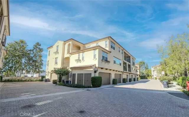 MLS: PW25251028 Condo For Sale