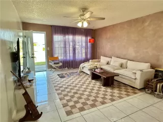 Photo #4: PW25251282 Listing 