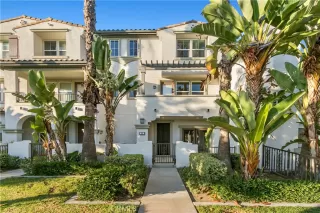 Photo #1: PW25251326 Listing