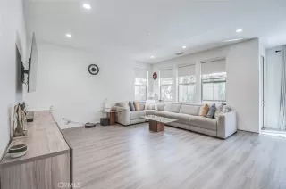 Photo #2: PW25251861 Listing