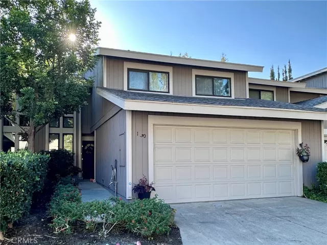 MLS: PW25252390 Condo For Sale